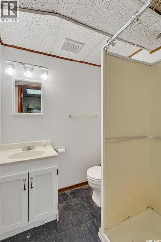 413 Vancouver Avenue N, Saskatoon, SK - Indoor Photo Showing Bathroom