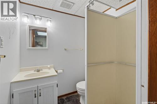413 Vancouver Avenue N, Saskatoon, SK - Indoor Photo Showing Bathroom