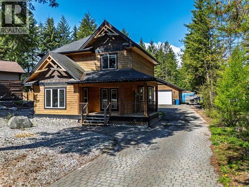 1035 Stoney Lane Road  Golden, BC V0A 1H3