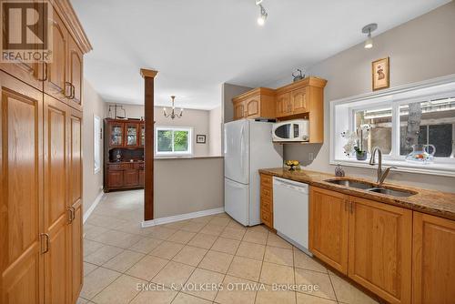 60 Glynn Avenue, Ottawa, ON - Indoor Photo Showing Kitchen With Double Sink