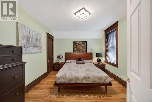 60 Glynn Avenue, Ottawa, ON - Indoor Photo Showing Bedroom