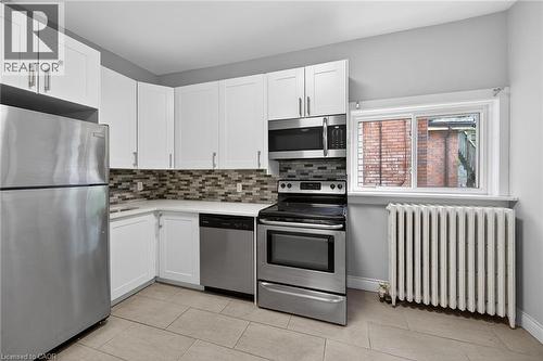 227 Sherman Avenue S, Hamilton, ON - Indoor Photo Showing Kitchen