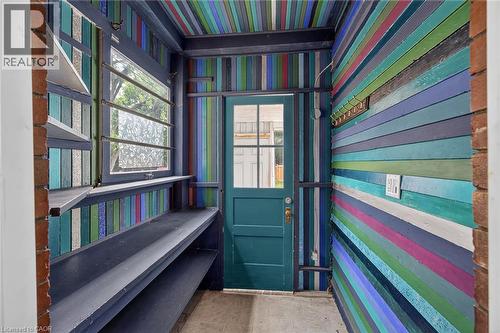 227 Sherman Avenue S, Hamilton, ON - Indoor