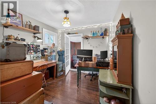 227 Sherman Avenue S, Hamilton, ON - Indoor
