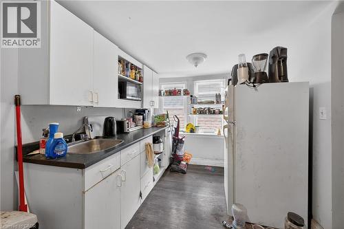 227 Sherman Avenue S, Hamilton, ON - Indoor Photo Showing Other Room