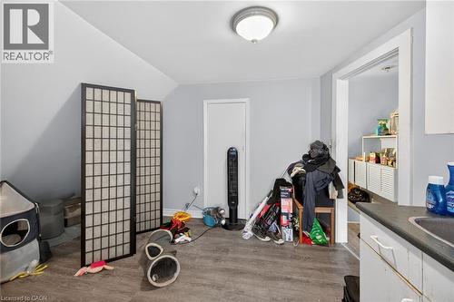 227 Sherman Avenue S, Hamilton, ON - Indoor Photo Showing Laundry Room