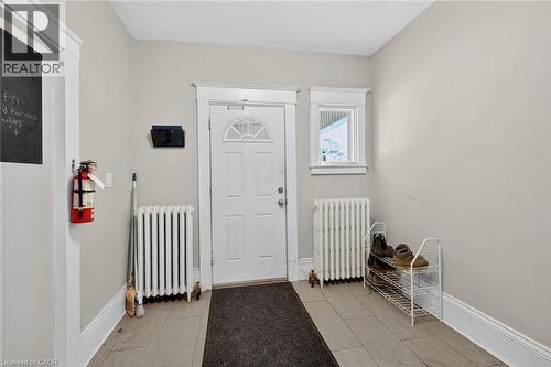 227 Sherman Avenue S, Hamilton, ON - Indoor Photo Showing Other Room