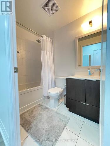 309 - 56 Annie Craig Drive, Toronto, ON - Indoor Photo Showing Bathroom