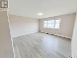 Primary Bedroom - 
