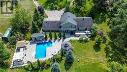 2 MILLS CIRCLE Springwater, ON L9X 0J7