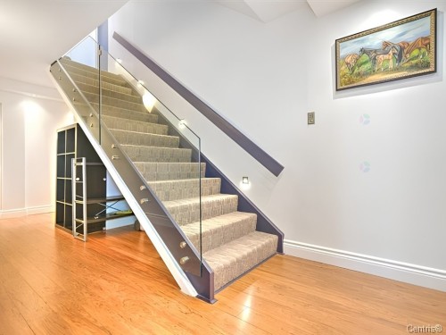 Escalier - 618-150 Rue Berlioz, Montréal (Verdun/Île-Des-Soeurs), QC - Indoor Photo Showing Other Room