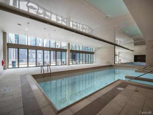 Pool - 3101-1300 Boul. René-Lévesque O., Montréal (Ville-Marie), QC 