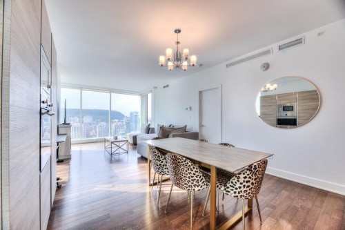Dining Room - 3101-1300 Boul. René-Lévesque O., Montréal (Ville-Marie), QC 