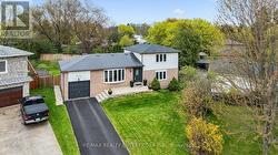 389 WORTH PLACE Oakville, ON L6L 3L8
