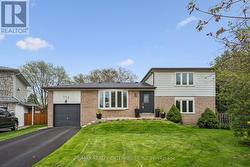 389 WORTH PLACE Oakville, ON L6L 3L8