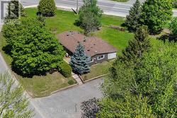 235 POOLE STREET Mcnab/Braeside, ON K7S 1J1