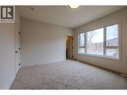 Primary bedroom - 