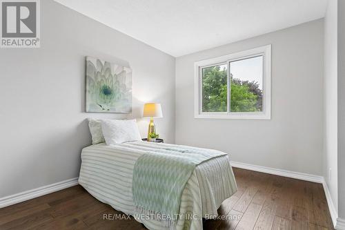 563 Joyce Boulevard, Milton, ON - Indoor Photo Showing Bedroom