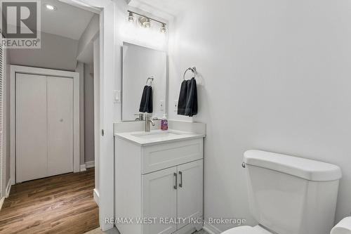 563 Joyce Boulevard, Milton, ON - Indoor Photo Showing Bathroom