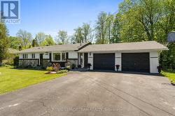 5643 FICKO CRESCENT Ottawa, ON K1X 1H3