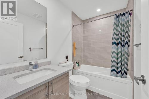 442 Sunnyside Avenue, Ottawa, ON - Indoor Photo Showing Bathroom