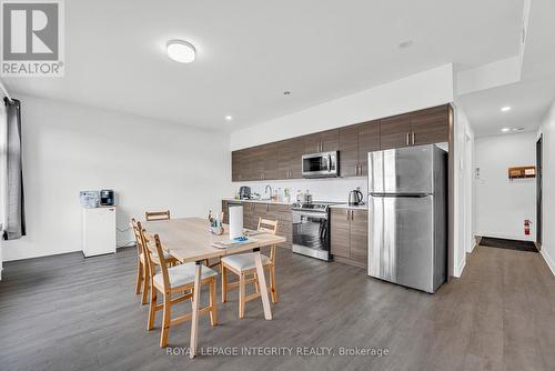 Unit 2 - 442 Sunnyside Avenue, Ottawa, ON - Indoor Photo Showing Kitchen With Stainless Steel Kitchen