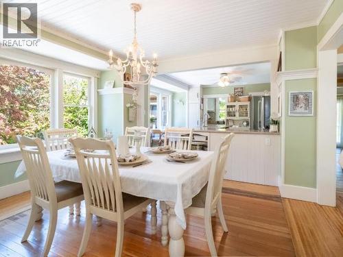4215 Westview Ave, Powell River, BC - Indoor Photo Showing Dining Room