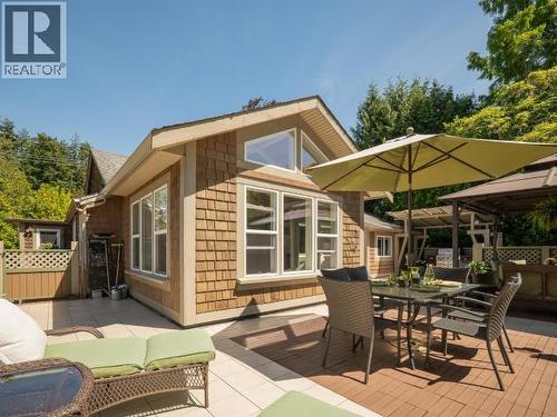 4215 Westview Ave, Powell River, BC - Outdoor With Deck Patio Veranda