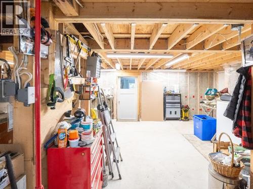 4215 Westview Ave, Powell River, BC - Indoor Photo Showing Basement