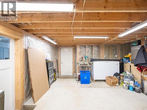 4215 Westview Ave, Powell River, BC - Indoor Photo Showing Basement