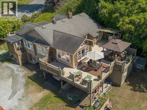 4215 Westview Ave, Powell River, BC - Outdoor With Deck Patio Veranda