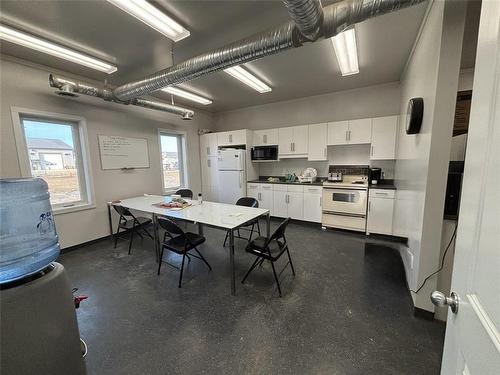 435 #12 Highway, Steinbach, MB 