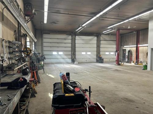 435 #12 Highway, Steinbach, MB 