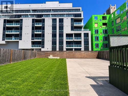 406 Jackson Street W, Hamilton, ON - Outdoor