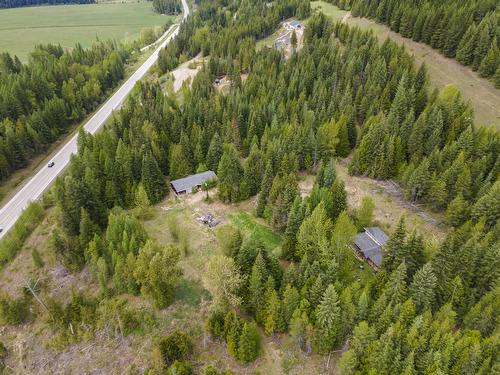 7046 Highway 3, Kitchener, BC - Outdoor With View