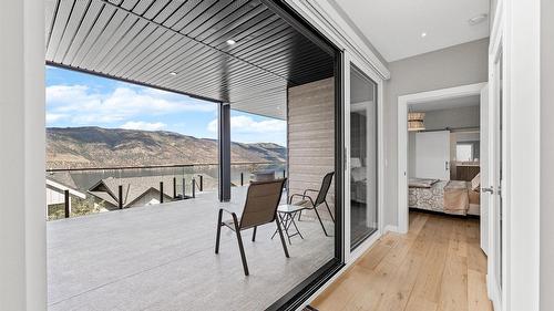 3311 Aspen Lane, Kelowna, BC -  With Exterior