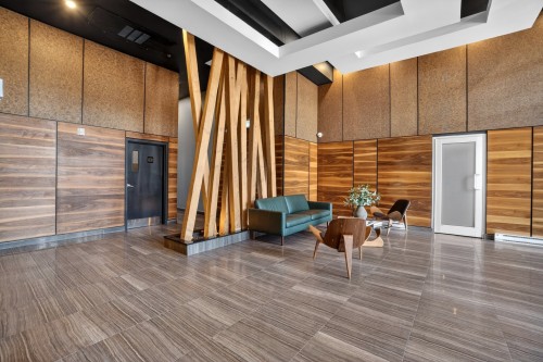 Réception - 310-775 Av. Plymouth, Mont-Royal, QC - Indoor Photo Showing Other Room