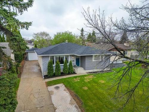 31 Werrell Way, Winnipeg, MB 