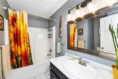 1844 Chaparral Dr, Duncan, BC 
