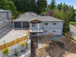 #101-5311 Toms Trnabt Nanaimo, BC V9T 5M9