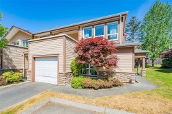 1658 Creekside Dr Nanaimo, BC V9S 5V8