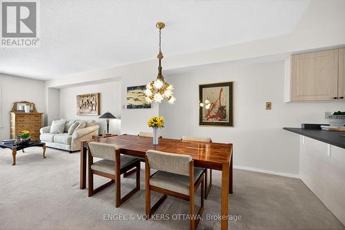 36 Brigadier Private, Ottawa, ON - Indoor Photo Showing Other Room