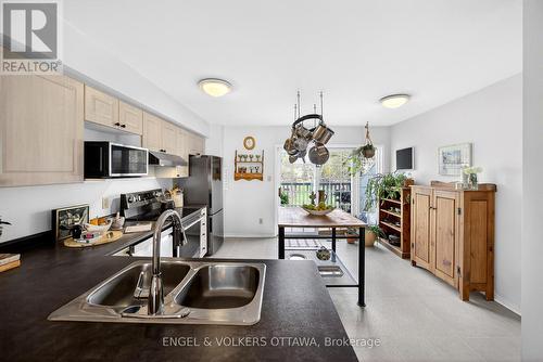 36 Brigadier Private, Ottawa, ON - Indoor Photo Showing Kitchen With Double Sink