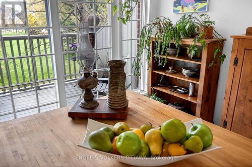 36 Brigadier Private, Ottawa, ON - Indoor Photo Showing Other Room