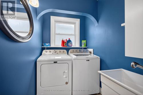 24 Third Avenue, St. Thomas, ON - Indoor Photo Showing Laundry Room