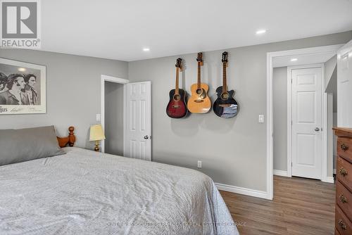 24 Third Avenue, St. Thomas, ON - Indoor Photo Showing Bedroom