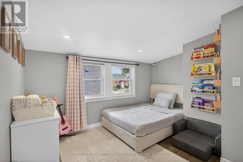 24 Third Avenue, St. Thomas, ON - Indoor Photo Showing Bedroom