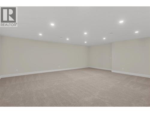 2150 Montenegro Drive, Kelowna, BC - Indoor