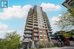 25 FONTENAY COURT Toronto, ON M9A 0C4