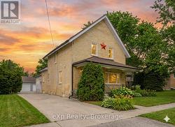 78 VICTORIA AVENUE E South Huron (Stephen), ON N0M 1M0